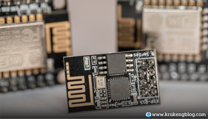 เริ่มต้นใช้งาน ESP32 สอนเขียนโค้ด Blink สำหรับมือใหม่